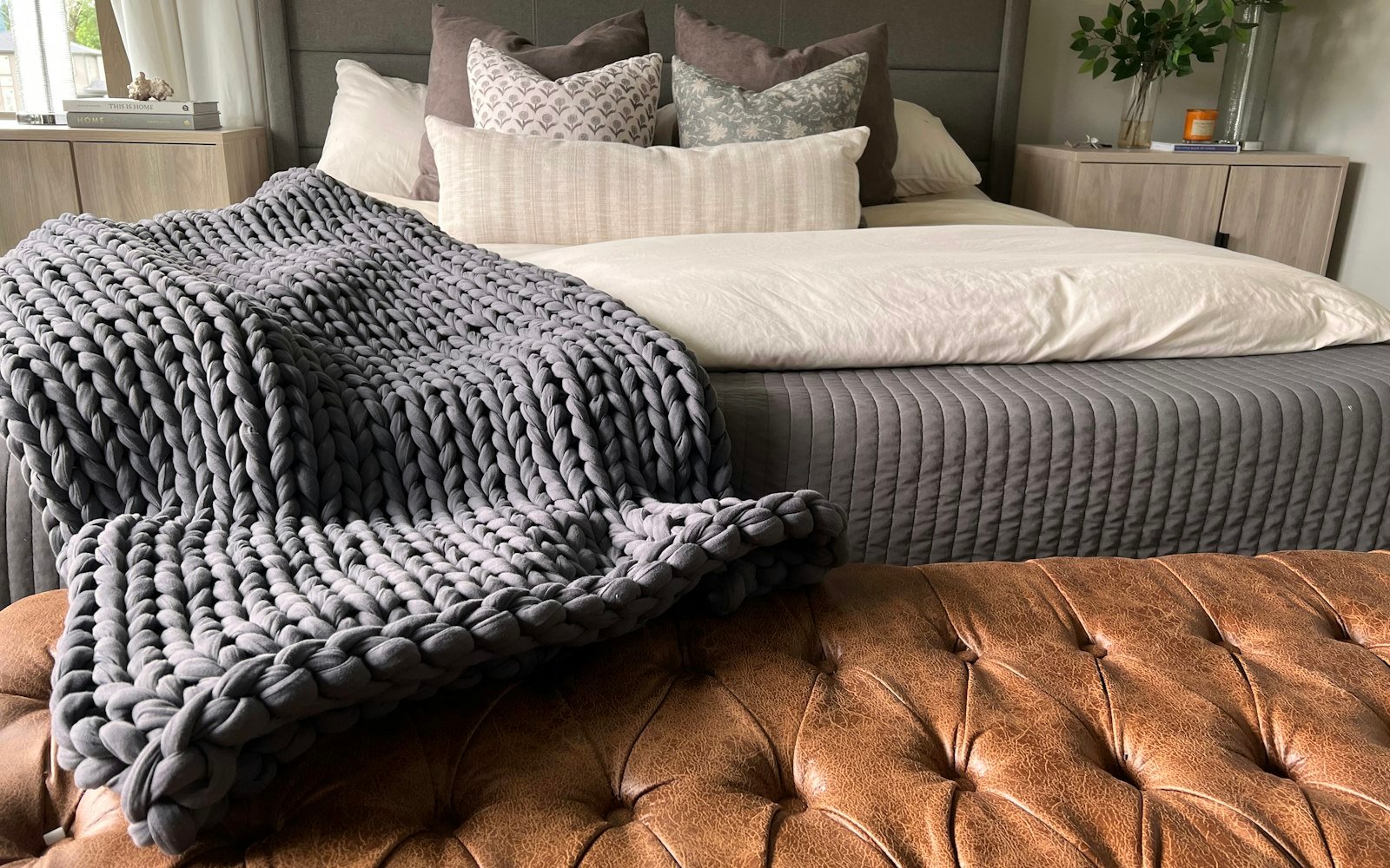 Welches Gewicht sollte eine Gewichtsdecke haben? Tabelle & Faustregel